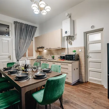 Apartman Proxima Downtown - Pool Table And Cinema Projector *